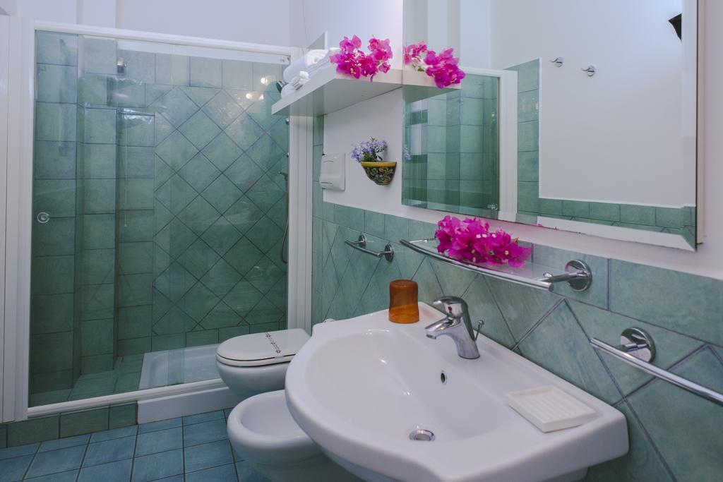 Hotel Punta Scario Malfa  Extérieur photo