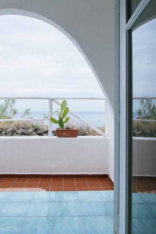 Hotel Punta Scario Malfa  Extérieur photo